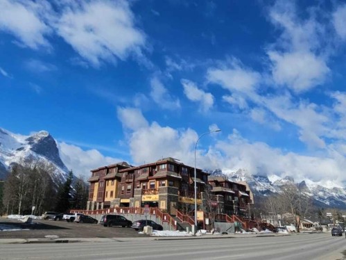 104-743 Railway Avenue, Canmore, AB 