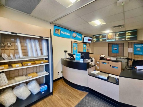 104-743 Railway Avenue, Canmore, AB 