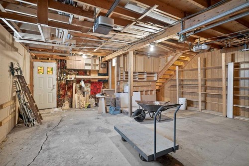 337 Capri Avenue Nw, Calgary, AB - Indoor Photo Showing Basement