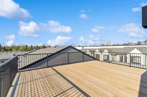 228 Sovereign Common Sw, Calgary, AB - Outdoor