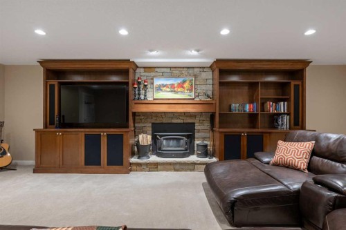 324 Willow Ridge Place Se, Calgary, AB - Indoor Photo Showing Living Room With Fireplace