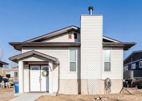 1524 Big Springs Way SE Airdrie, AB T4A 1N2