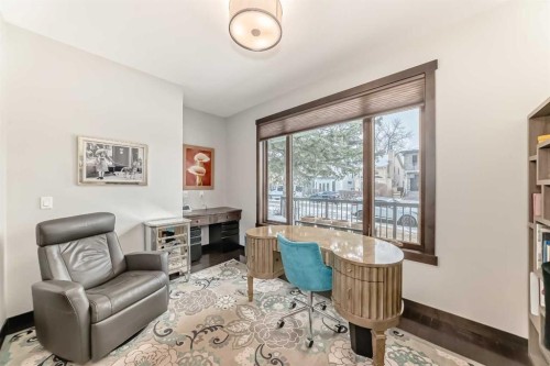 2213 27 Street Sw, Calgary, AB - Indoor