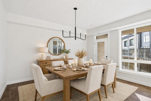 609 Sovereign Common Sw, Calgary, AB - Indoor Photo Showing Dining Room