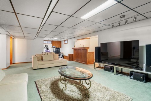 107 Pasadena Green Ne, Calgary, AB - Indoor