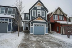 74 Evansridge Crescent NW Calgary, AB T3P 0J2