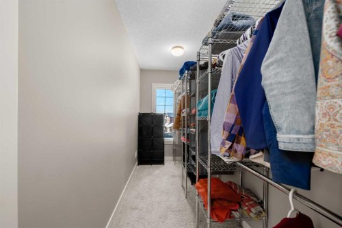 151 Heritage View, Cochrane, AB 