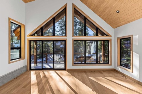 28 Blue Grouse Ridge, Canmore, AB - Indoor Photo Showing Other Room