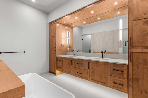 28 Blue Grouse Ridge, Canmore, AB - Indoor Photo Showing Bathroom