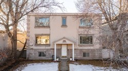 1511 28 Avenue SW Calgary, AB T2T 1J3