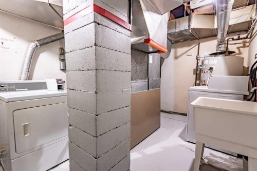 1511 28 Avenue Sw, Calgary, AB - Indoor Photo Showing Laundry Room