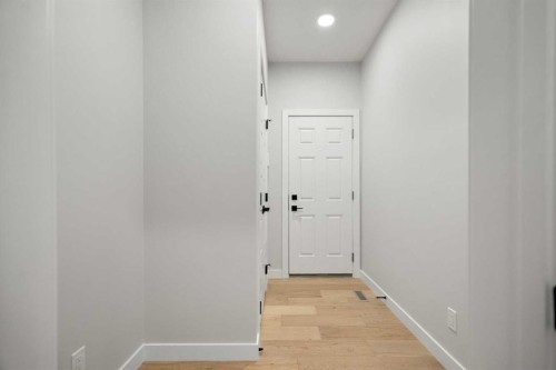 63 Creekstone Common Sw, Calgary, AB - Indoor Photo Showing Other Room