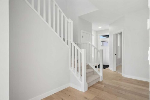 63 Creekstone Common Sw, Calgary, AB - Indoor Photo Showing Other Room