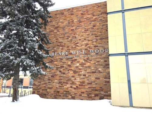 8416 7 Street Sw, Calgary, AB - 