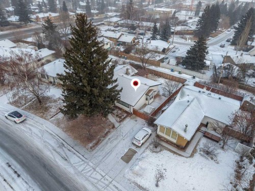 8416 7 Street Sw, Calgary, AB - Outdoor With View
