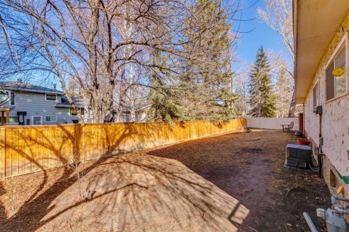 10712 Mapleshire Crescent Se, Calgary, AB - Outdoor