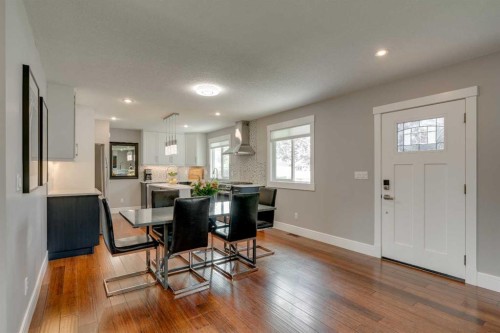2444 45 Street Se, Calgary, AB - Indoor Photo Showing Dining Room
