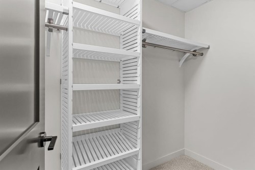 405-1505 Spring Creek Gate, Canmore, AB - Indoor With Storage