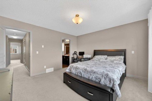 253 Chaparral Valley Drive Se, Calgary, AB - Indoor Photo Showing Bedroom
