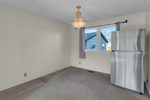 36 Castlebrook Way Ne, Calgary, AB 