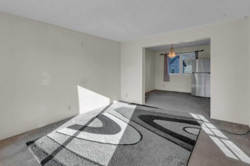 36 Castlebrook Way Ne, Calgary, AB 