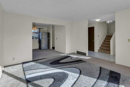 36 Castlebrook Way Ne, Calgary, AB 