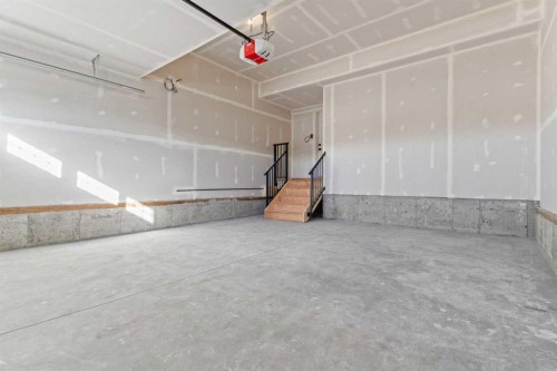 263 Kinniburgh Loop, Chestermere, AB - Indoor Photo Showing Other Room