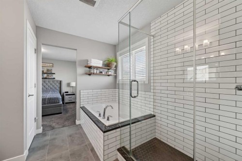 143 Cranarch Crescent Se, Calgary, AB - Indoor Photo Showing Bathroom