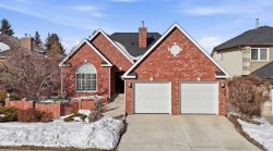 168 Christie Park View SW Calgary, AB T3H 2Z3