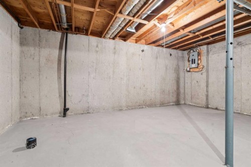 91 Edgehill Drive Nw, Calgary, AB - Indoor Photo Showing Basement