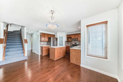234 Panatella Boulevard Nw, Calgary, AB - Indoor Photo Showing Kitchen