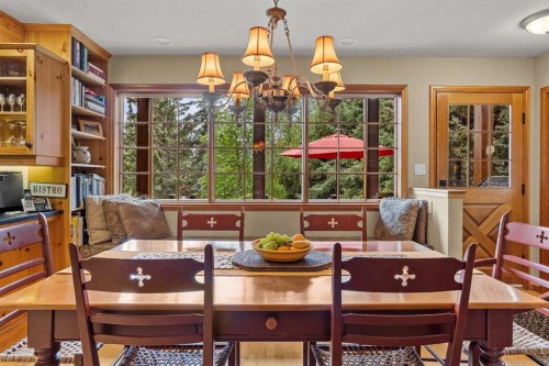 216 Bow River Drive, Harvie Heights, AB - Indoor Photo Showing Dining Room