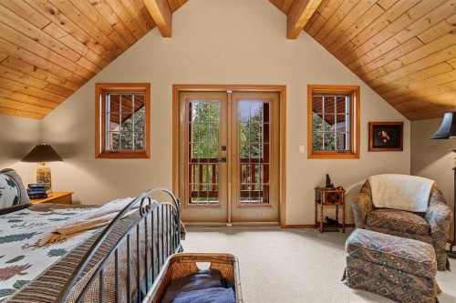 216 Bow River Drive, Harvie Heights, AB - Indoor Photo Showing Other Room