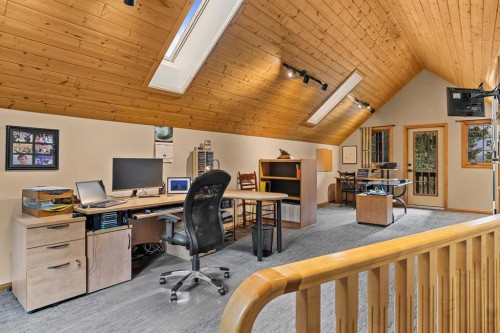 216 Bow River Drive, Harvie Heights, AB - Indoor Photo Showing Office