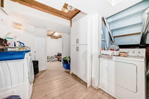 104 Falmere Way Ne, Calgary, AB - Indoor Photo Showing Laundry Room