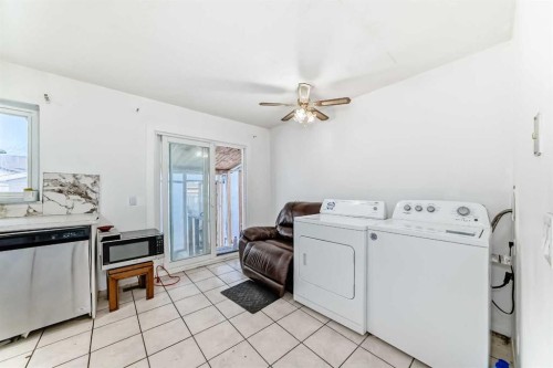 104 Falmere Way Ne, Calgary, AB - Indoor Photo Showing Laundry Room