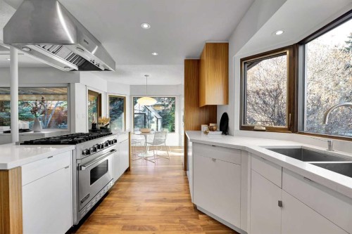 1707 Suffolk Street Sw, Calgary, AB - Indoor Photo Showing Kitchen With Double Sink