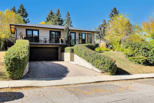 1707 Suffolk Street Sw, Calgary, AB - Outdoor With Facade