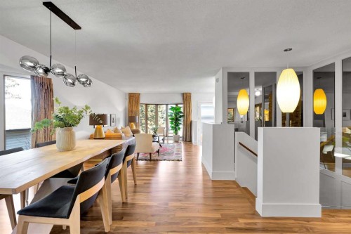 1707 Suffolk Street Sw, Calgary, AB - Indoor Photo Showing Dining Room