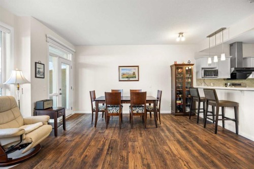 156 Royal Manor Nw, Calgary, AB - Indoor