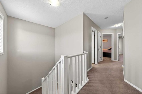 899 Windhaven Close Sw, Airdrie, AB - Indoor Photo Showing Other Room