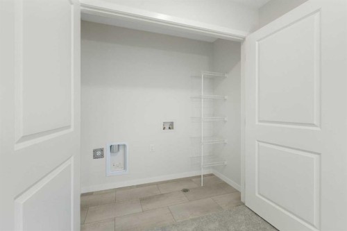 688 Buffaloberry Manor Se, Calgary, AB - Indoor