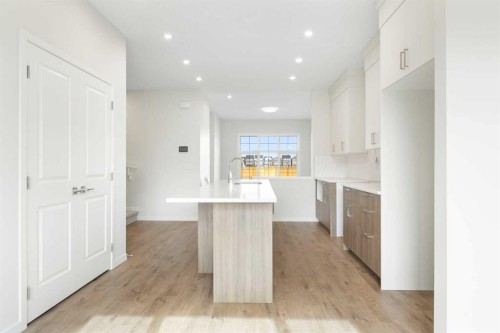 688 Buffaloberry Manor Se, Calgary, AB - Indoor Photo Showing Kitchen