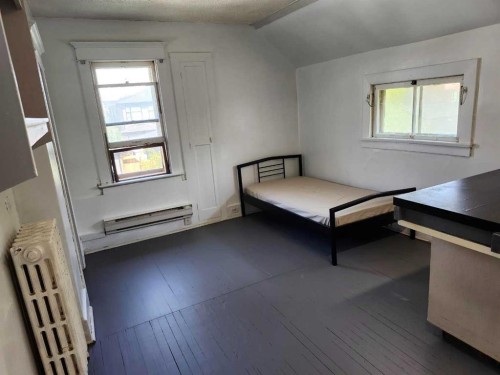 522 21 Avenue Nw, Calgary, AB - Indoor