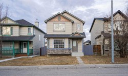 95 TARINGTON Way NE Calgary, AB T3J 4V9