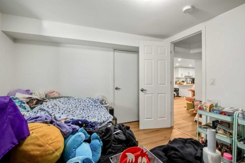 1986 Cottonwood Crescent Se, Calgary, AB - Indoor Photo Showing Bedroom