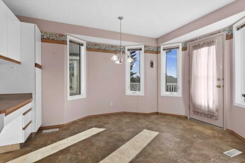 222 Arbour Cliff Close Nw, Calgary, AB - Indoor Photo Showing Other Room