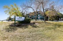 6308-315 Southampton Drive SW Calgary, AB T2W 2T6