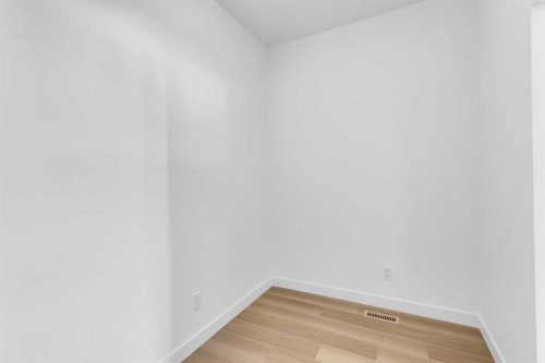 140 Copperhead Road Se, Calgary, AB - Indoor Photo Showing Other Room