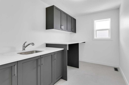 140 Copperhead Road Se, Calgary, AB - Indoor